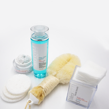 Load image into Gallery viewer, Mirror Mirror Very Clean Perfect Skin Cleanser | Mirror Mirror Futuristic Beauty