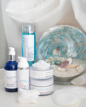 Load image into Gallery viewer, Mirror Mirror Youthing Palm Beachy Glow Gelèe Mask 10% | Mirror Mirror Futuristic Beauty