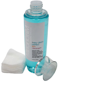 Mirror Mirror Very Clean Perfect Skin Cleanser | Mirror Mirror Futuristic Beauty